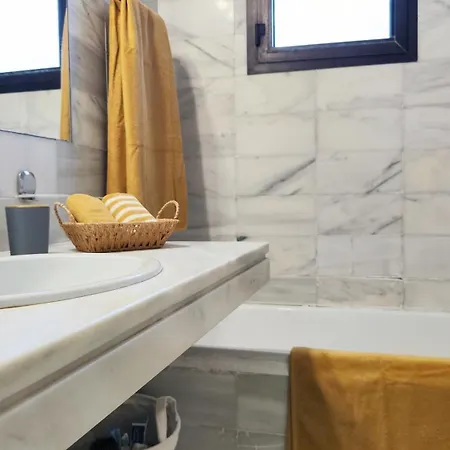 Jardines Del Puerto 2 Bed 아파트 마르베야