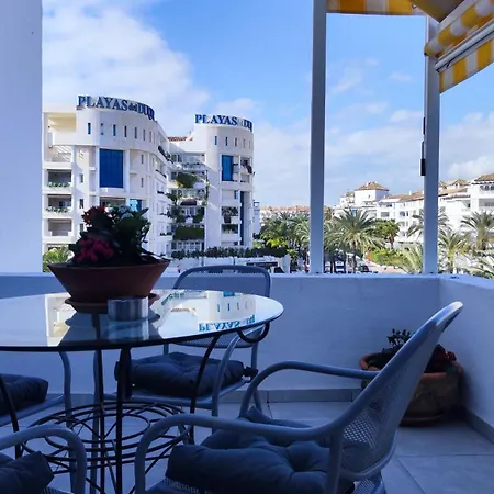 Jardines Del Puerto 2 Bed 아파트 마르베야