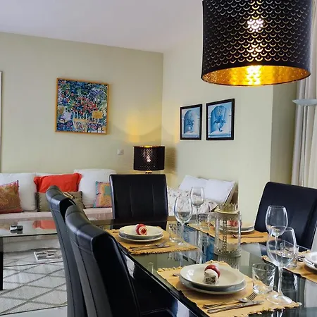 Jardines Del Puerto 2 Bed 아파트